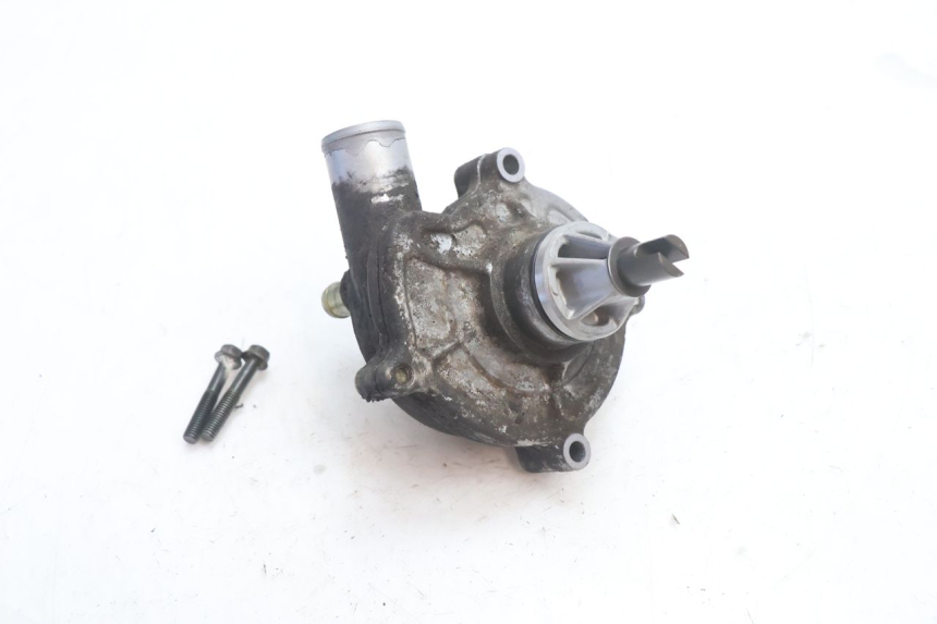 photo de BOMBA DE ÁGUA SUZUKI GSR 600 (2005 - 2012) - Zoom do estado de desgaste