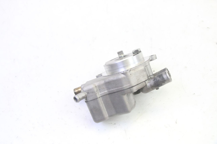photo de BOMBA DE ÁGUA YAMAHA NEOS NEO'S 4T 50 (2008 - 2016) - Estado da superfície
