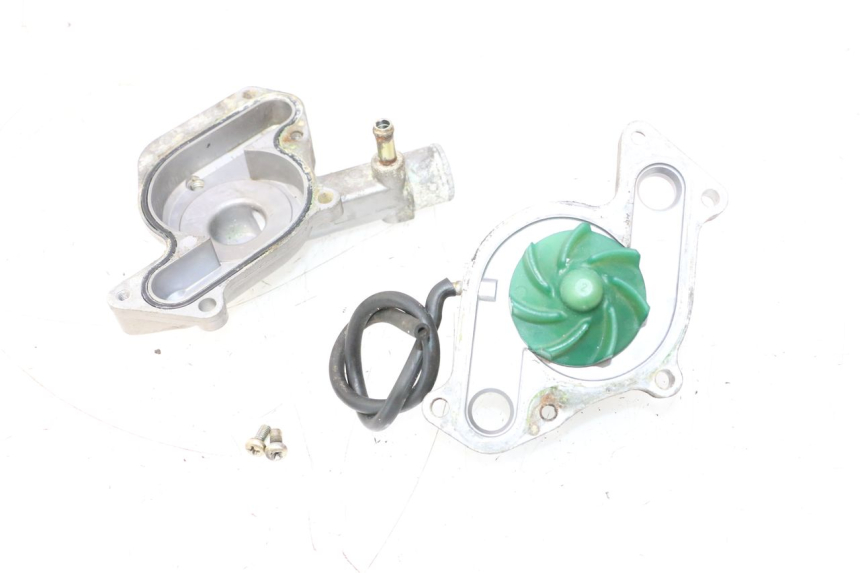 photo de BOMBA DE ÁGUA SUZUKI SV S 650 (2003 - 2009) - Detalhe da peça