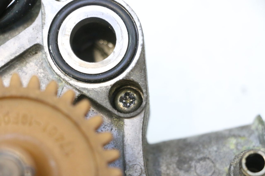 photo de BOMBA DE ÁGUA SUZUKI SV S 650 (2003 - 2009) - Zoom do estado de desgaste