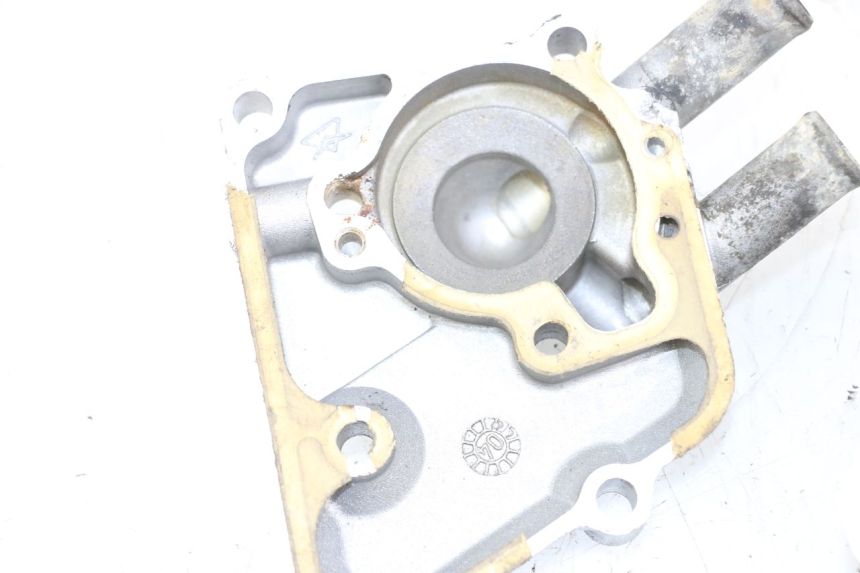 photo de BOMBA DE ÁGUA YAMAHA YP MAJESTY 125 (2002 - 2006) - Pontos de fixação