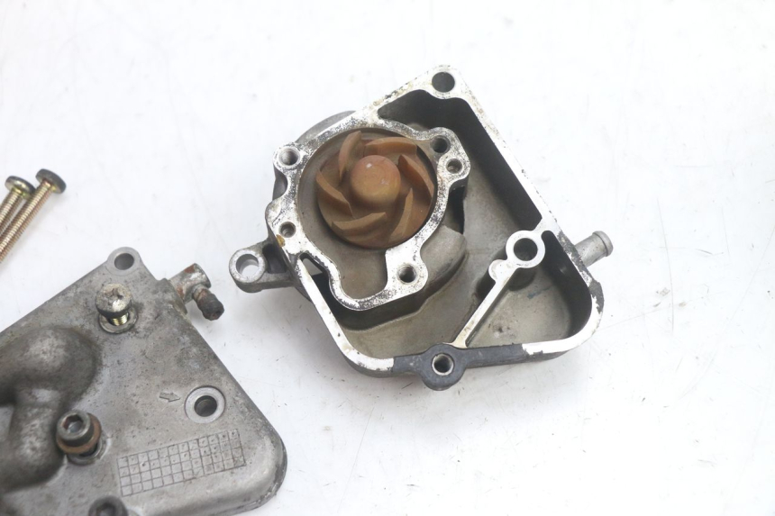 photo de BOMBA DE ÁGUA YAMAHA YP MAJESTY 125 (1998 - 2001) - Zoom do estado de desgaste
