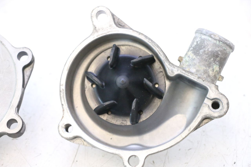 photo de BOMBA DE ÁGUA YAMAHA YZF R6 600 (2008 - 2009) - Zoom do estado de desgaste