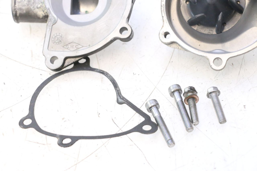 photo de BOMBA DE ÁGUA YAMAHA YZF R6 600 (2008 - 2009) - Ampliação técnica