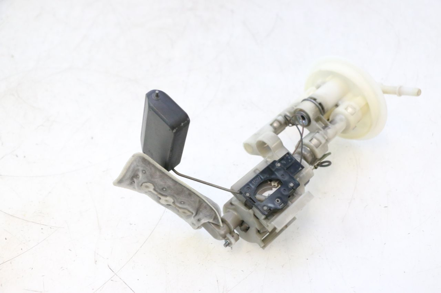 photo de BOMBA DE COMBUSTÍVEL SUZUKI BURGMAN 125 (2007 - 2014) - Detalhe da peça