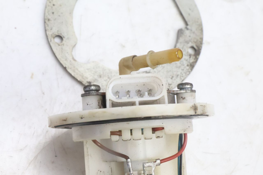 photo de BOMBA DE COMBUSTÍVEL PEUGEOT CITYSTAR 125 (2011 - 2017) - Pontos de fixação