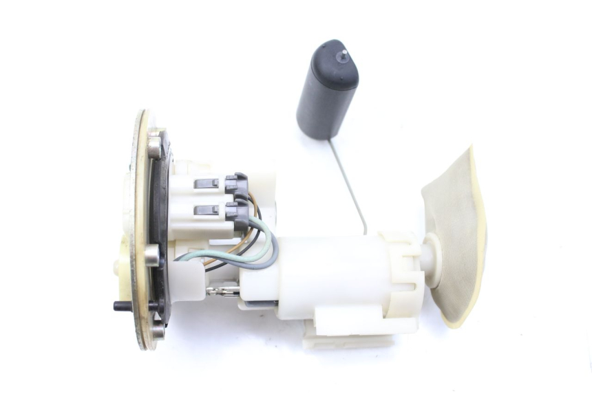 photo de BOMBA DE COMBUSTÍVEL YAMAHA CYGNUS X INJECTION 125 (2007 - 2013) - Pontos de fixação