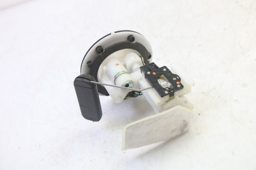 photo de BOMBA DE COMBUSTÍVEL YAMAHA CYGNUS X INJECTION 125 (2007 - 2013) - Vista geral