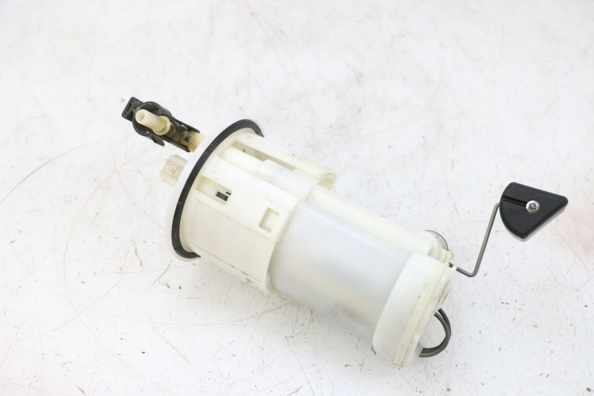 photo de BOMBA DE COMBUSTÍVEL YAMAHA FJR ABS 1300 (2006 - 2012) - Pontos de fixação