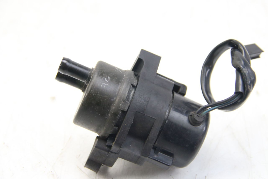 photo de BOMBA DE COMBUSTÍVEL YAMAHA FZS FAZER 600 (2001 - 2003) - Detalhe da peça