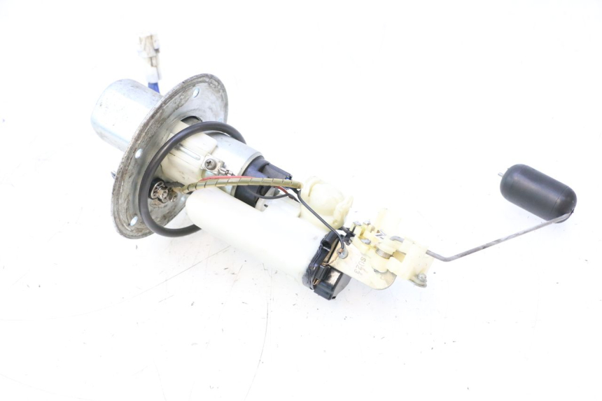 photo de BOMBA DE COMBUSTÍVEL SUZUKI GSR 600 (2005 - 2012) - Detalhes característicos