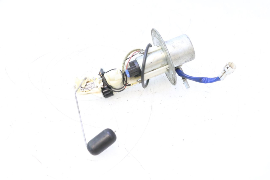 photo de BOMBA DE COMBUSTÍVEL SUZUKI GSR 600 (2005 - 2012) - Marcações e referências