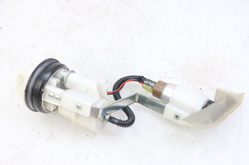 photo de BOMBA DE COMBUSTÍVEL PIAGGIO IE MP3 YOURBAN 300 (2011 - 2016) - Pontos de fixação