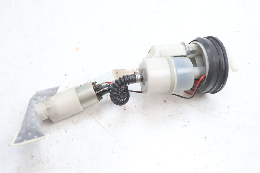 photo de BOMBA DE COMBUSTÍVEL PIAGGIO LIBERTY IGET 4T 50 (2021 - 2025) - Zoom do estado de desgaste