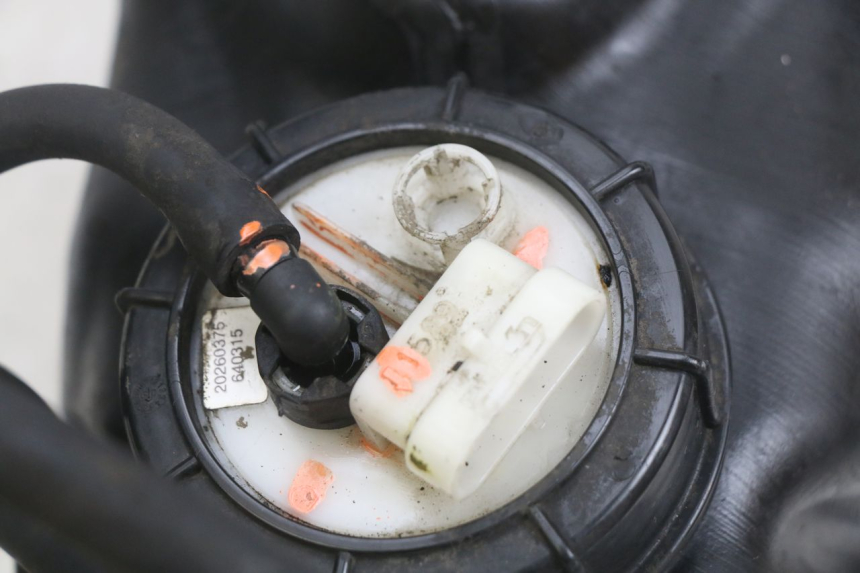 photo de BOMBA DE COMBUSTÍVEL PIAGGIO MP3 LT 400 (2007 - 2012) - Detalhe da peça