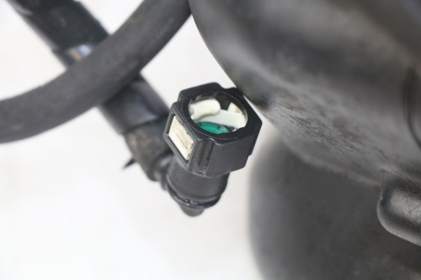 photo de BOMBA DE COMBUSTÍVEL PIAGGIO MP3 LT 400 (2007 - 2012) - Ampliação técnica