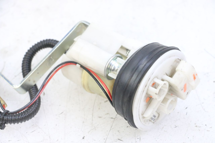 photo de BOMBA DE COMBUSTÍVEL PIAGGIO MP3 LT 300 (2010 - 2016) - Ampliação dos componentes
