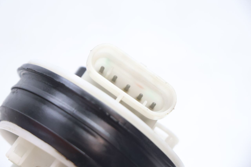 photo de BOMBA DE COMBUSTÍVEL PIAGGIO MP3 LT 300 (2010 - 2016) - Pontos de fixação