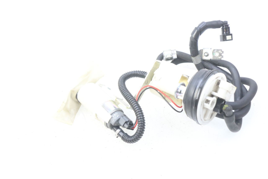 photo de BOMBA DE COMBUSTÍVEL PIAGGIO MP3 500 (2011 - 2015) - Estado da superfície