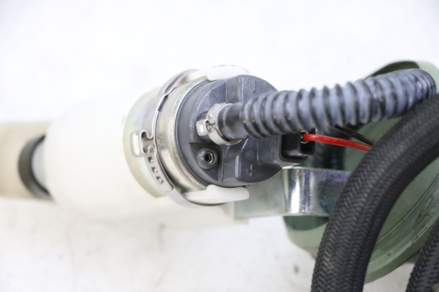 photo de BOMBA DE COMBUSTÍVEL PIAGGIO MP3 500 (2014 - 2017) - Ampliação dos componentes