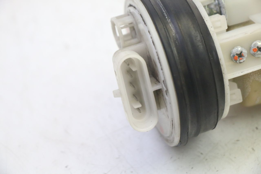 photo de BOMBA DE COMBUSTÍVEL PIAGGIO MP3 RL 250 (2006 - 2010) - Ampliação técnica