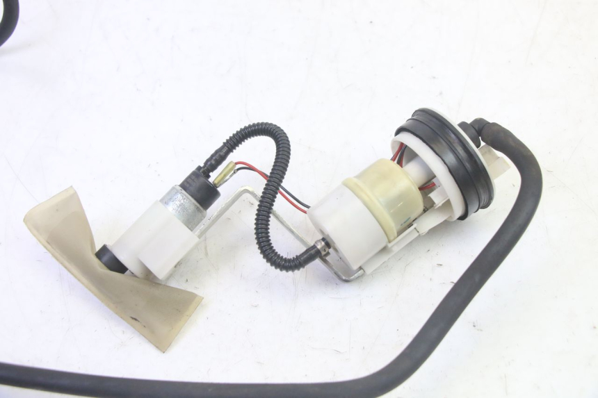 photo de BOMBA DE COMBUSTÍVEL PIAGGIO MP3 RL 250 (2006 - 2010) - Detalhe da peça