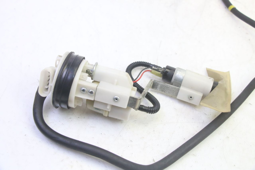 photo de BOMBA DE COMBUSTÍVEL PIAGGIO MP3 RL 250 (2006 - 2010) - Ampliação técnica