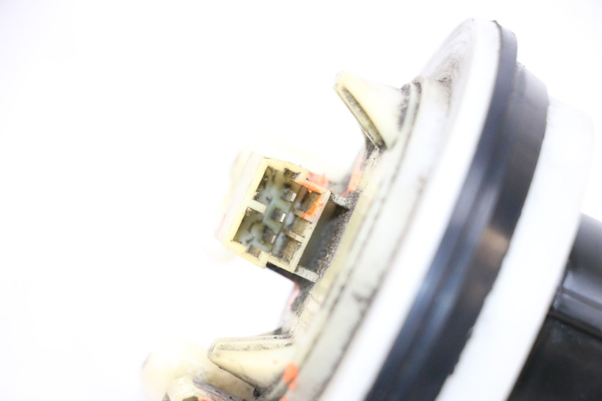 photo de BOMBA DE COMBUSTÍVEL PEUGEOT SATELIS COMPRESSOR K15 125 (2006 - 2009) - Ampliação técnica