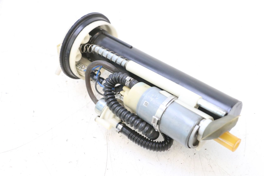 photo de BOMBA DE COMBUSTÍVEL PEUGEOT SATELIS COMPRESSOR K15 125 (2006 - 2009) - Marcações e referências
