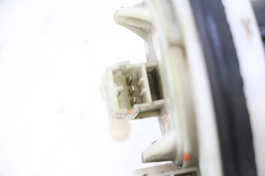 photo de BOMBA DE COMBUSTÍVEL PEUGEOT SATELIS 125 (2006 - 2009) - Detalhes característicos