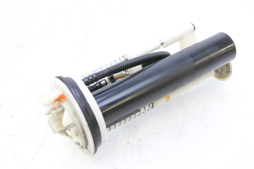 photo de BOMBA DE COMBUSTÍVEL PEUGEOT SATELIS 125 (2006 - 2009) - Pontos de fixação