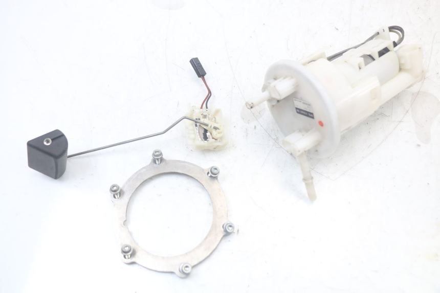 photo de BOMBA DE COMBUSTÍVEL YAMAHA TDM ABS 900 (2002 - 2014) - Detalhe da peça