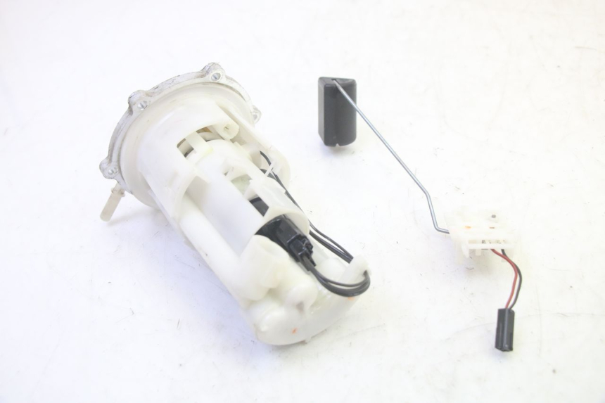 photo de BOMBA DE COMBUSTÍVEL YAMAHA TDM ABS 900 (2002 - 2014) - Outro ângulo de visão