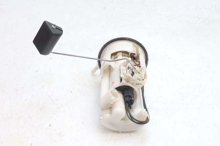 photo de BOMBA DE COMBUSTÍVEL YAMAHA TDM ABS 900 (2002 - 2014) - Estado da superfície