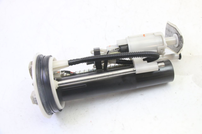 photo de BOMBA DE COMBUSTÍVEL YAMAHA X-MAX XMAX 125 (2010 - 2013) - Zoom do estado de desgaste