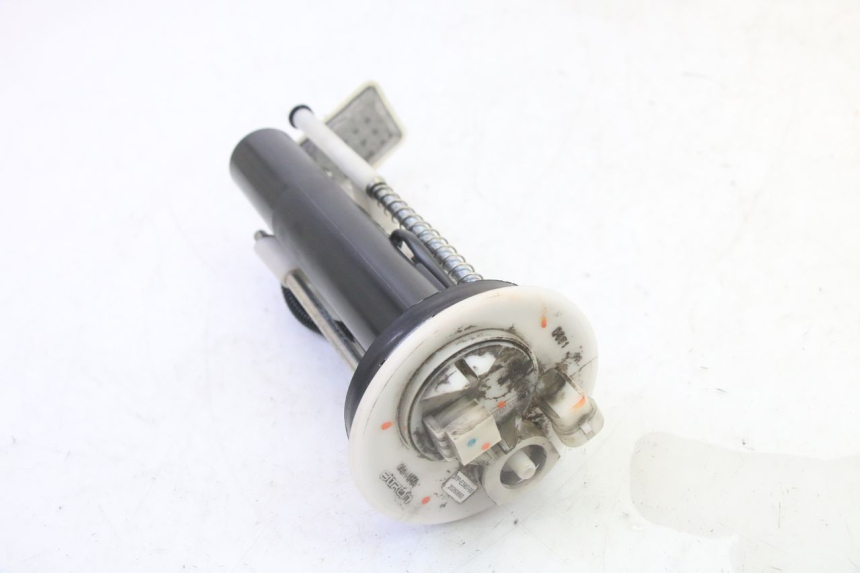 photo de BOMBA DE COMBUSTÍVEL YAMAHA X-MAX XMAX 125 (2010 - 2013) - Pontos de fixação