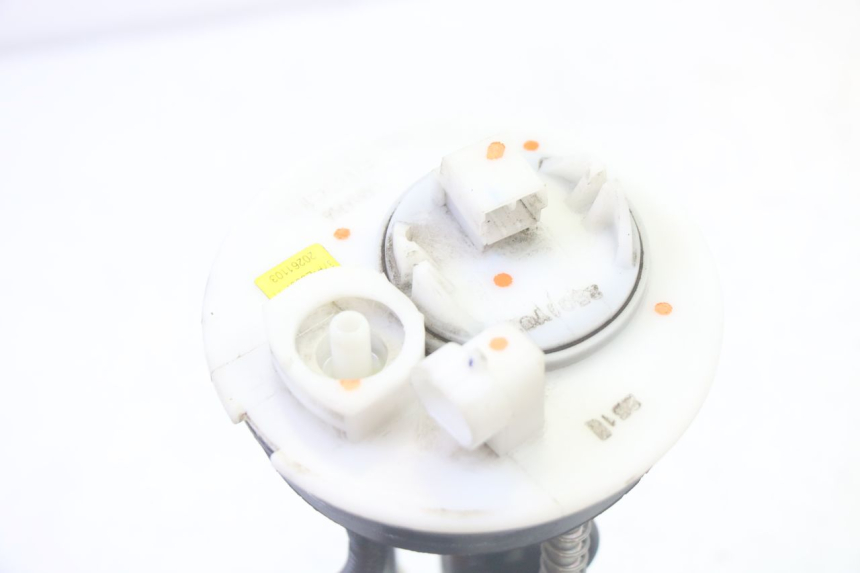 photo de BOMBA DE COMBUSTÍVEL YAMAHA X-MAX XMAX 125 (2010 - 2013) - Outro ângulo de visão