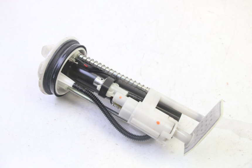 photo de BOMBA DE COMBUSTÍVEL YAMAHA X-MAX XMAX 125 (2010 - 2013) - Ampliação técnica