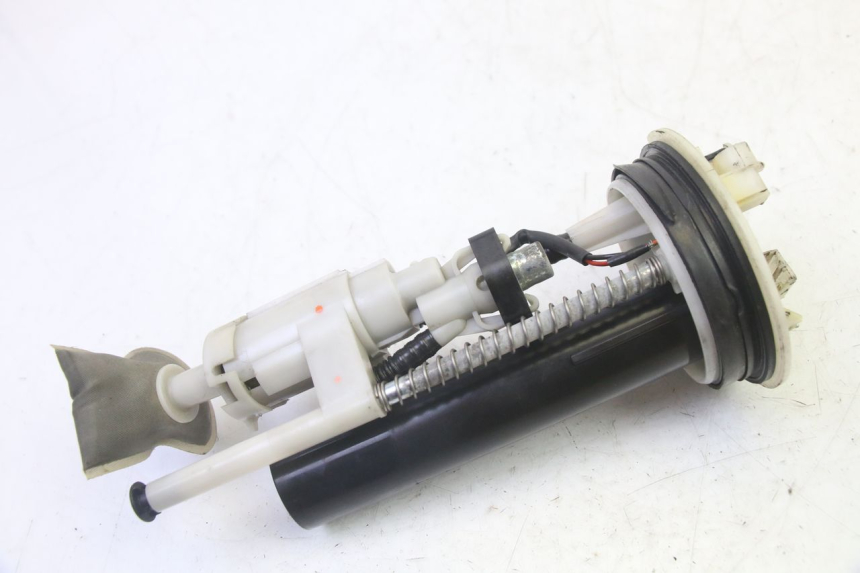 photo de BOMBA DE COMBUSTÍVEL YAMAHA X-MAX XMAX 250 (2006 - 2009) - Zoom do estado de desgaste