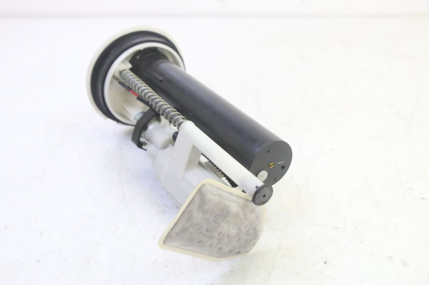 photo de BOMBA DE COMBUSTÍVEL YAMAHA X-MAX XMAX 125 (2010 - 2013) - Pontos de fixação