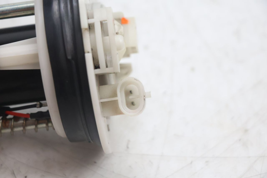 photo de BOMBA DE COMBUSTÍVEL YAMAHA XMAX X-MAX 125 (2006 - 2009) - Detalhe da peça