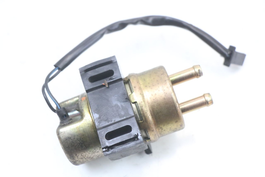 photo de BOMBA DE COMBUSTÍVEL YAMAHA XJS DIVERSION 600 (1997 - 1999) - Zoom do estado de desgaste