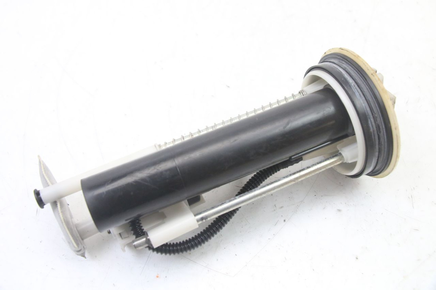 photo de BOMBA DE COMBUSTÍVEL YAMAHA X-MAX XMAX ABS 250 (2010 - 2014) - Zoom do estado de desgaste