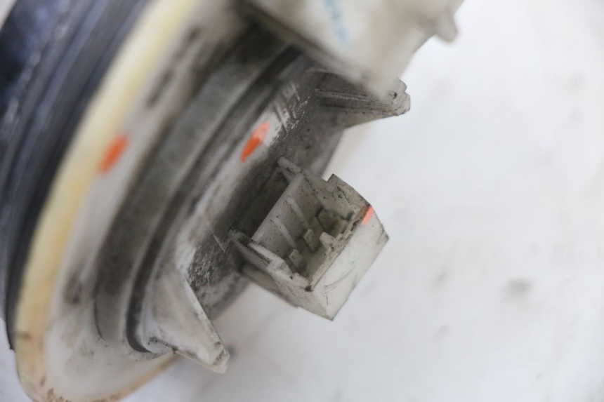 photo de BOMBA DE COMBUSTÍVEL YAMAHA X-MAX XMAX ABS 250 (2010 - 2014) - Ampliação técnica