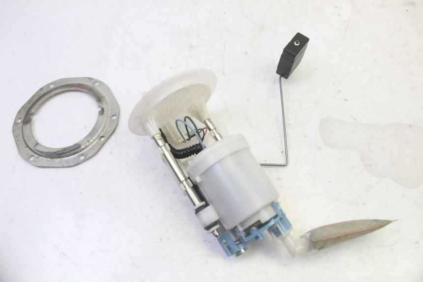 photo de BOMBA DE COMBUSTÍVEL YAMAHA YFM GRIZZLY 550 (2008 - 2015) - Pontos de fixação