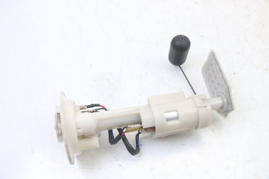 photo de BOMBA DE COMBUSTÍVEL YAMAHA YP X-MAX XMAX 400 (2014 - 2017) - Zoom do estado de desgaste