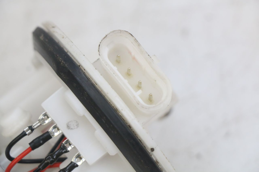 photo de BOMBA DE COMBUSTÍVEL UNIVERSAL BIKE ZN50QT-11B 50 (2018 - 2021) - Estado da superfície