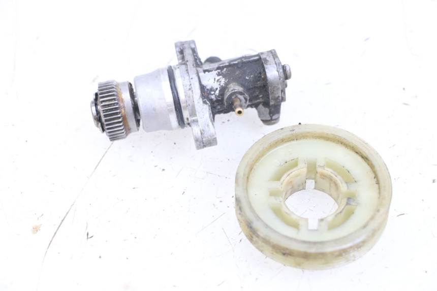 photo de BOMBA DE ÓLEO MBK BOOSTER SPIRIT 50 (1999 - 2003) - Zoom do estado de desgaste