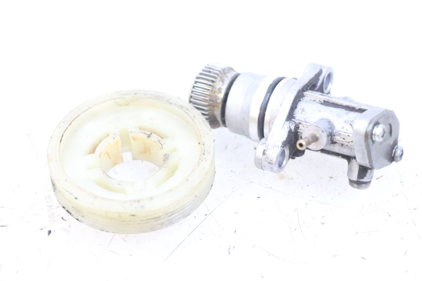 photo de BOMBA DE ÓLEO MBK BOOSTER SPIRIT 50 (2004 - 2017) - Outro ângulo de visão