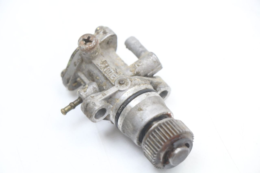 photo de BOMBA DE ÓLEO TNT MOTOR GRIDO 2T 50 (2010 - 2019) - Zoom do estado de desgaste